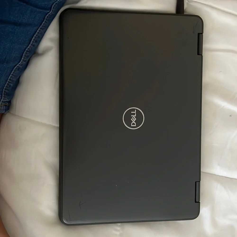 Black dell touch screen foldable laptop
